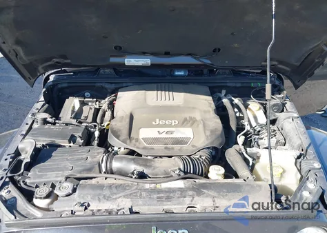 2016 Jeep Wrangler Unlimited Sahara z USA, uszkodzony, nr VIN 1C4BJWEG1GL202594